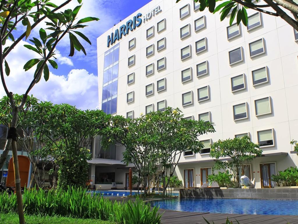 Harris Hotel Sentul City Богор Екстериор снимка