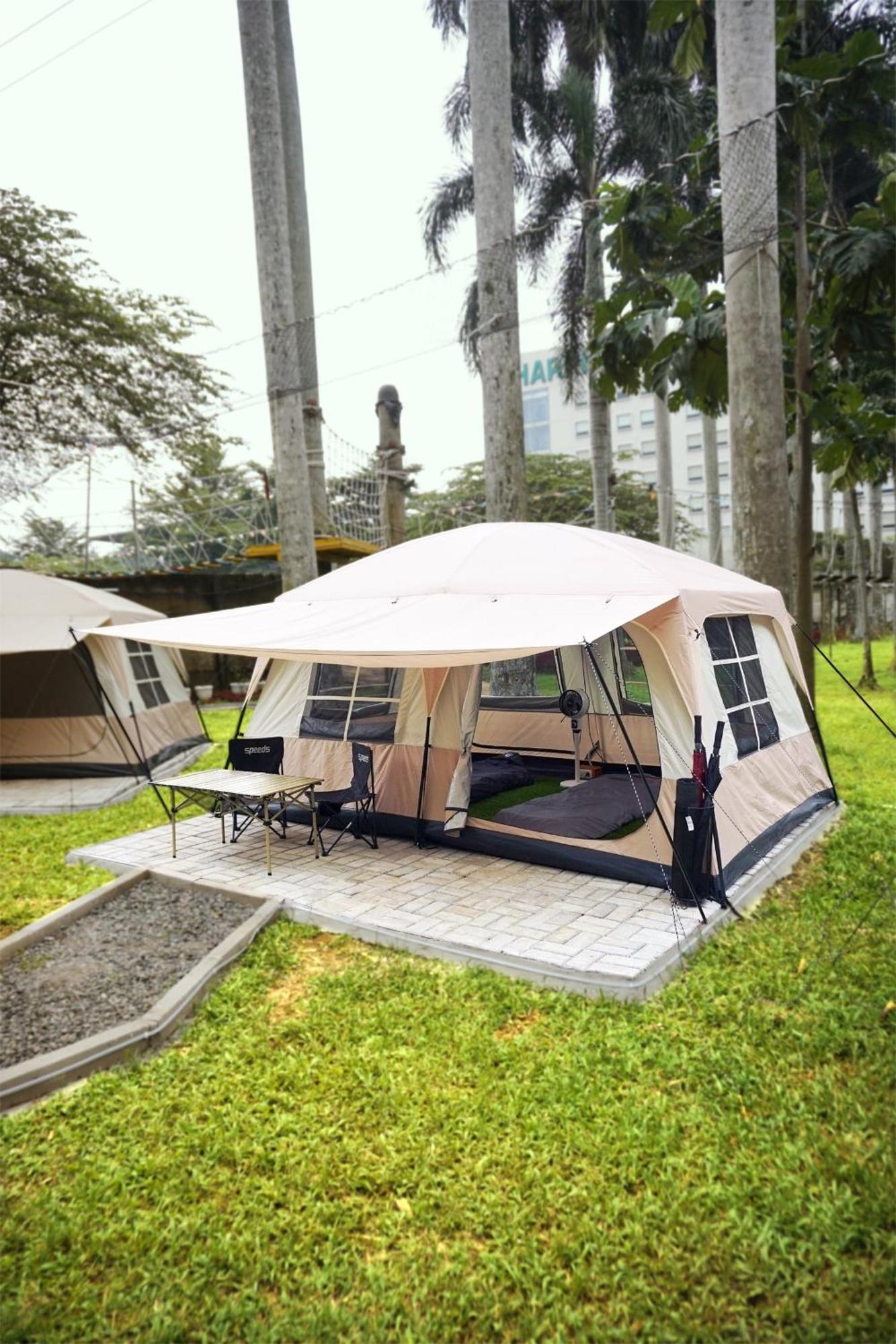Harris Hotel Sentul City Богор Екстериор снимка